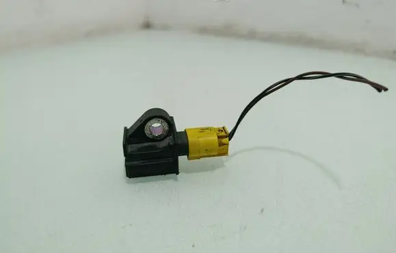 Mercedes-Benz C W204 Airbag deployment crash/impact sensor A1729056000 5WK44192