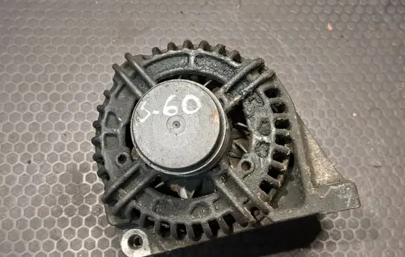 Volvo S60 Generator/alternator 8676498 0124525029