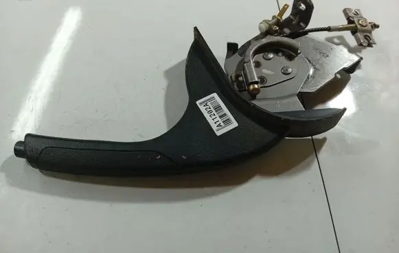 KIA Sportage Handbrake/parking brake lever assembly 