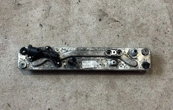 BMW X6 E71 Transmission/gearbox oil cooler 7589522