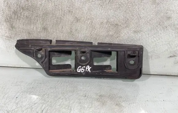 Volkswagen Golf VI Front bumper mounting bracket 1k0807183