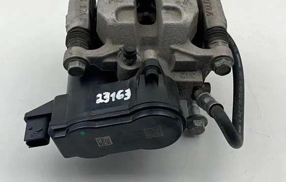 Volvo XC40 Rear brake caliper P32276924 VAED28 TPEF11330