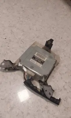 Toyota Prius (XW20) Gearbox control unit/module 8953547010