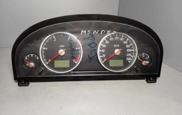 Ford Mondeo Mk III Speedometer (instrument cluster) 1S7F10849GE