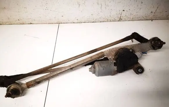 Suzuki Grand Vitara II Front wiper linkage and motor 