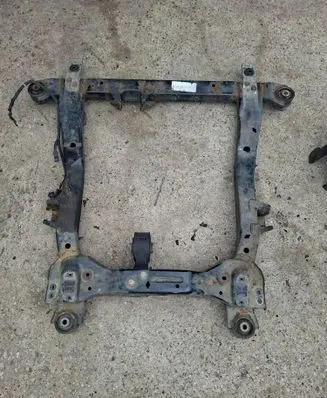 Opel Zafira C Front subframe