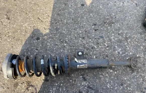 BMW 5 F10 F11 Front shock absorber with coil spring