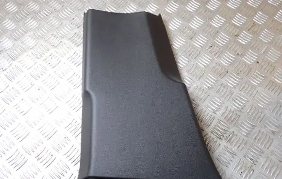 Skoda Octavia Mk4 (B) pillar trim (bottom) 5E3867281