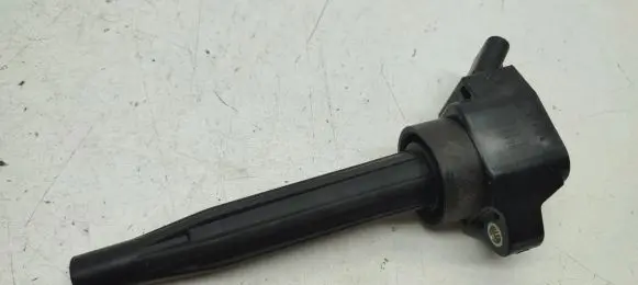 Hyundai Elantra VII High voltage ignition coil 27301-2M320
