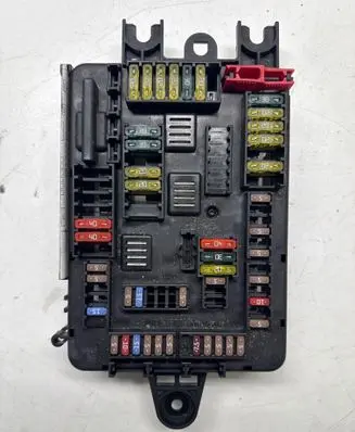 BMW 1 F20 F21 Fuse box set 19446000001 29112014 9337880