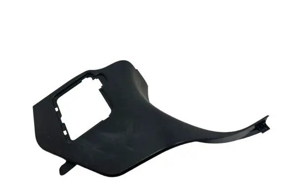 Foot area side trim