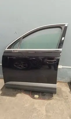 Audi Q7 4M Front door