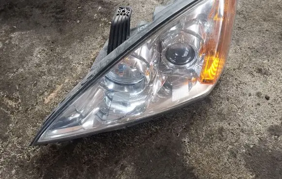SsangYong Kyron Headlight/headlamp