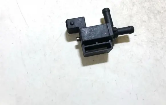 Volvo S60 Turbo solenoid valve 72251702 9470775