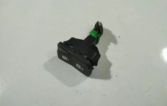 Volvo S40 Central locking switch button 0565832