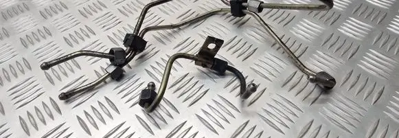 Ford Focus Fuel injector supply line/pipe 