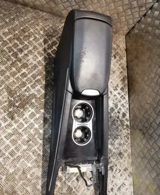 Mercedes-Benz ML W164 Armrest