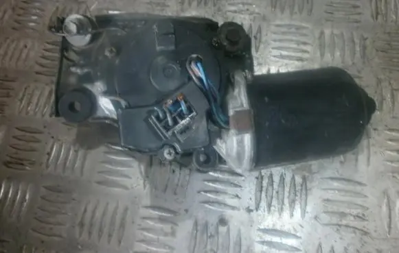 Mazda 626 Wiper motor 8491006680