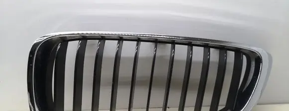 BMW 4 F32 F33 Front bumper upper radiator grill 7294813