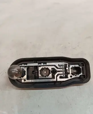 BMW 5 E39 Tail light bulb cover holder 399392