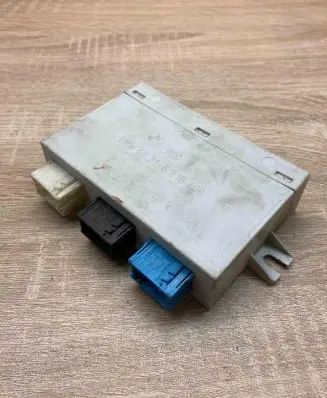 BMW 5 E39 Parking PDC control unit/module 6916406