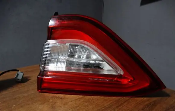 Maserati Levante Rear/tail lights 670100869