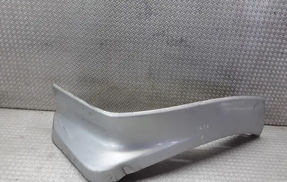 Rear bumper corner part panel trim