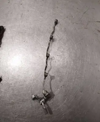 Toyota Avensis T270 Fuel return line/hose