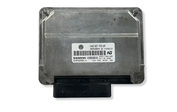 Volkswagen Touareg I Transfer box differential control unit 0AD927755AR 5WP22092