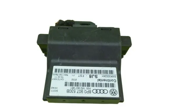Audi A3 S3 8P Other control units/modules 8P0907530B