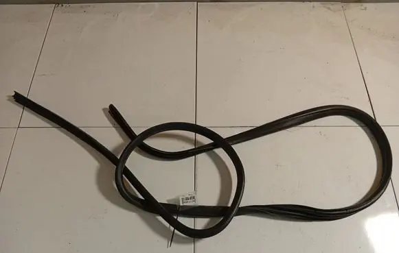 Ford S-MAX Rubber seal rear door 