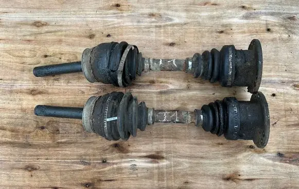 Nissan Terrano Front driveshaft 3910078G00