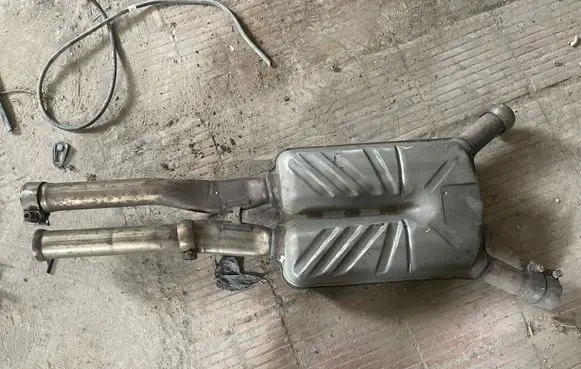 Mercedes-Benz S W221 Middle muffler/silencer A2214911100 2048608001