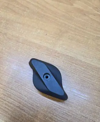 Volvo S60 Engine bonnet (hood) release handle 31299472