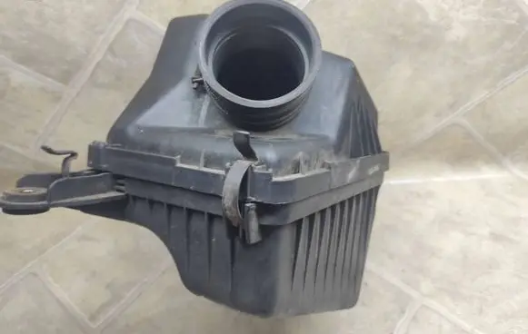 Hyundai Sonata Air filter box 2811038900
