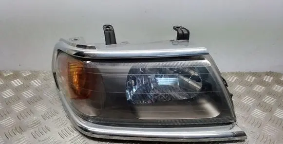 Mitsubishi Pajero Sport I Headlight/headlamp 10087416