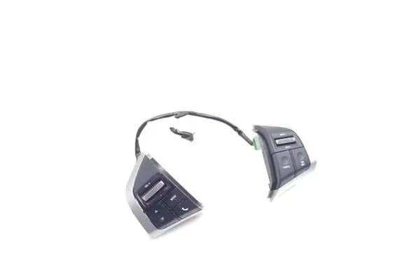 Isuzu D-Max Steering wheel buttons/switches 