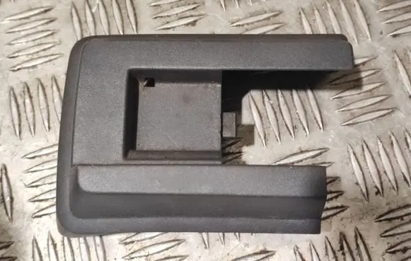 Volvo XC90 Front driver seat rail trim 30662546