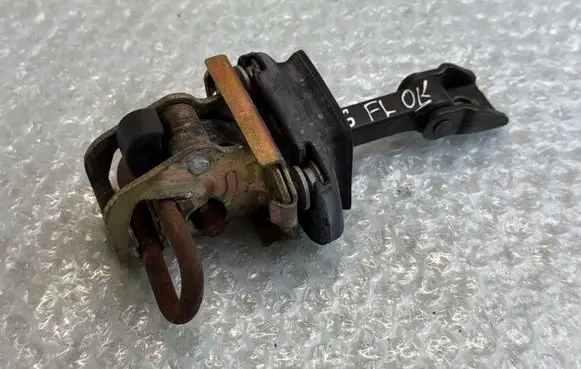 BMW 3 E46 Front door check strap stopper 
