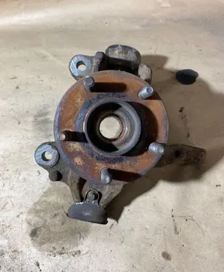 Ford Mondeo MK IV Front wheel hub GFM8000