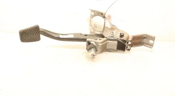 KIA Ceed Clutch pedal 