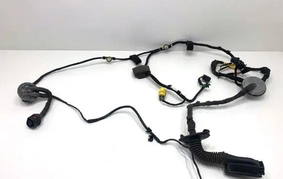 Audi A5 8T 8F Front door wiring loom 8K0972702