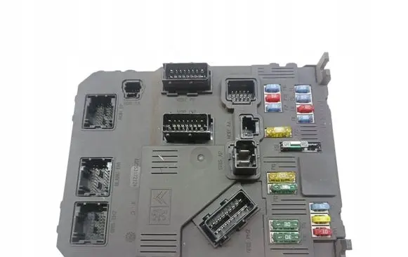 Peugeot 407 BSM Control unit 9662463480