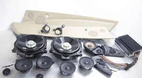 BMW X5 E70 Audio system kit 9133913