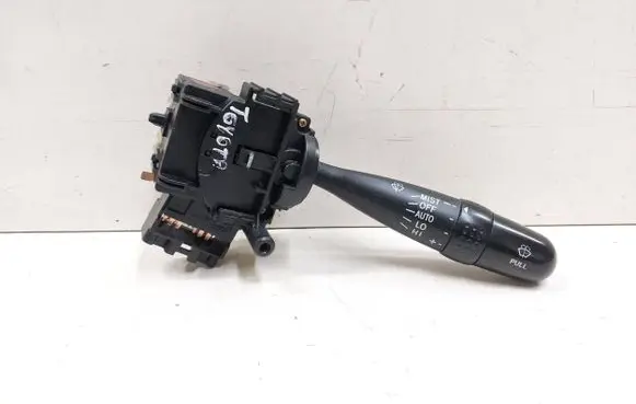 Toyota Corolla E120 E130 Wiper control stalk 173647