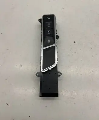 Jaguar I-Pace A set of switches J9D314B791CD 190827015801 J9D314B790CG