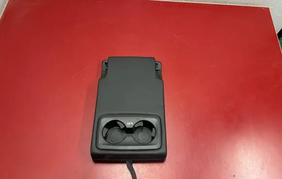 BMW X1 U11 Rear seat armrest 