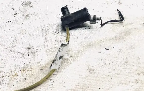 Mazda 6 Windscreen/windshield washer pump 