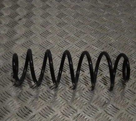 Volkswagen Golf VII Rear coil spring
