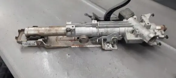 BMW 3 E46 Steering wheel axle 6764002